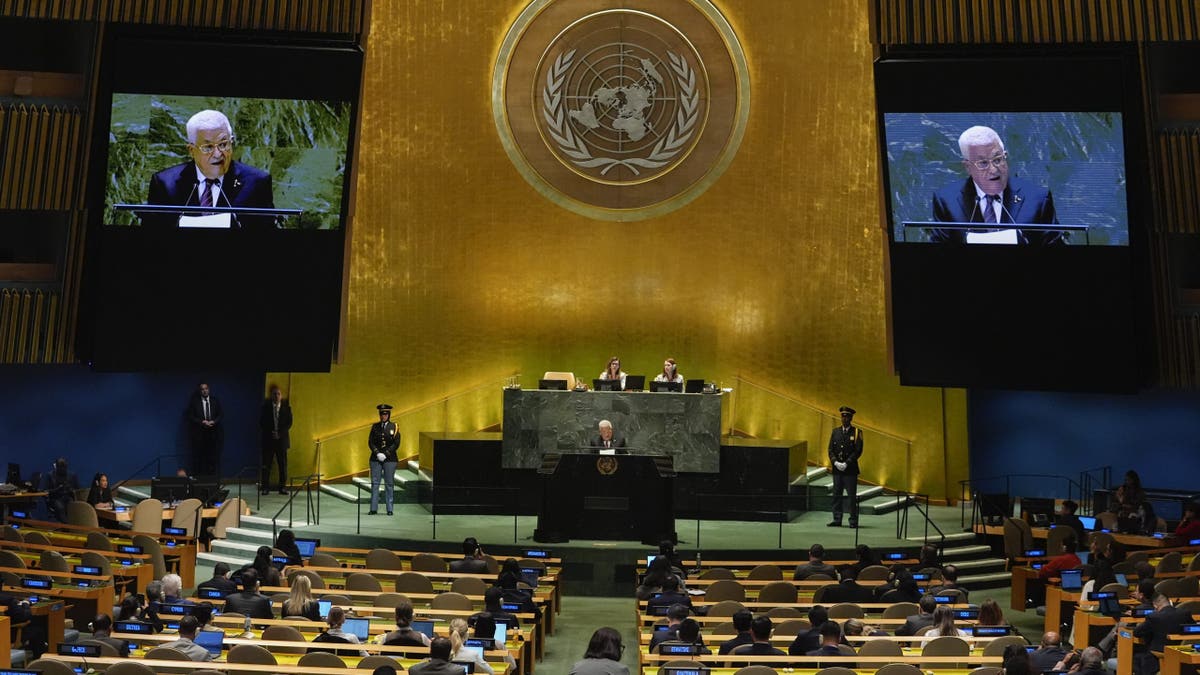 Palestinski predsjednik Mahmoud Abbas obraća se 79. zasjedanju Generalne skupštine Ujedinjenih naroda u četvrtak, 26. rujna 2024. u sjedištu UN -a.