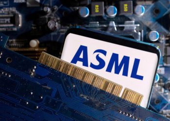 ASML izgubio 130 milijardi dolara tržišne vrijednosti zbog zabrana izvoza čipova u Kinu