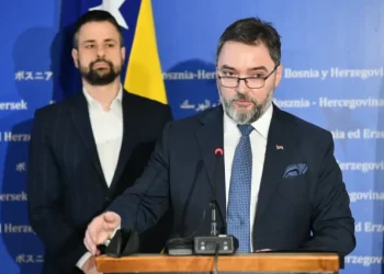 Amidžić s biznis-kartice potrošio 17.500 KM, Košarac platio ručak s Dodikom…