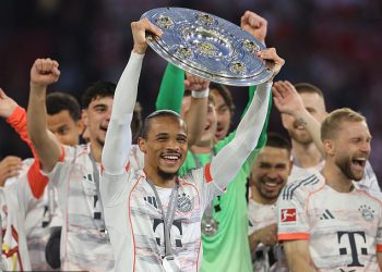 Arsenal ga je zadirkivao Leroy Sane ‘Ažuriranje ugovora’ nakon što njemački agent sjedne s šefovima Bayerna iz Münchena – ali „dva druga Giants Premier lige“ zaduženi su za besplatni transfer
