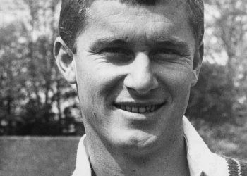 Australski kriket u žalosti nakon smrti pepela legende Bob Cowper, star 84 godine