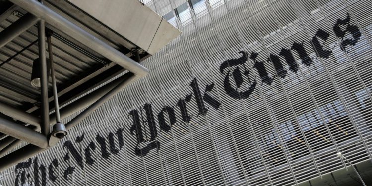 Autohtono pleme Amazon kaže da je priča o New York Timesu dovela do toga da su se njegovi članovi razmazali kao porno ovisnici