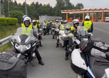 BOŽJI ŠTAP I NOVA AVANTURA: Rakela kreće na Route 66!