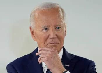 Biden se šali ‘Ja sam mladić’ tijekom intervjua sa specijalnim savjetnikom Robertom Hurom