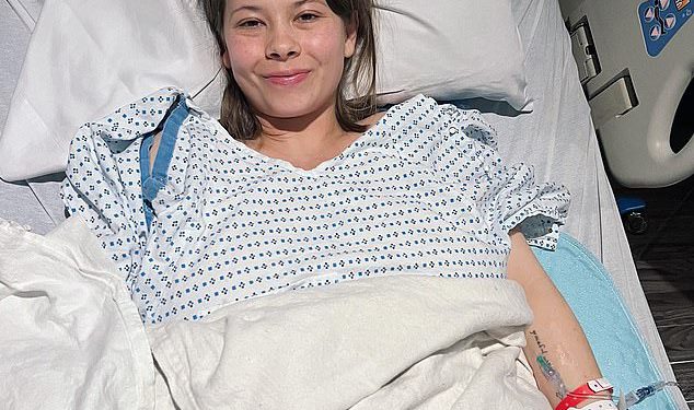 Bindi Irwin odvela je u bolnicu majke Terri dok trpi hitne slučajeve prije nego što je Las Vegas Gala proslavila pokojnog oca krokodila lovca Stevea