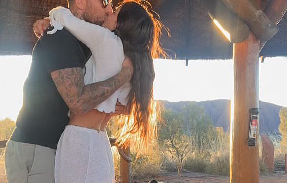 Bivša bivša Rachael Lee Braith Anasta zaručila se za dečko s grudnjaka Evan Faulks dvije godine nakon njezinog neurednog raspada s NRL zvijezdom