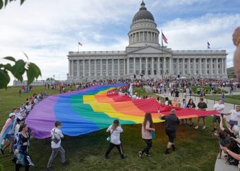 Boise, Salt Lake City prihvaća zastavu ponosa kao službene simbole