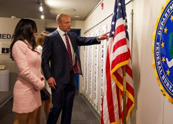 Bongino poziva na medijska izvješća ‘gluposti’, brani liderstvo FBI -a u X Post