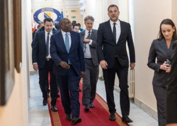 Britanski ministar vanjskih poslova potiče novu vladajuću većinu u BiH bez Dodika