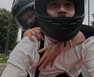 Brooklyn Beckham obećava da će ‘uvijek birati svoju ženu’ dok David i najstarije dijete Victoria jasno pojašnjava svoje osjećaje usred eskalacije feuda u najnovijem Instagramu