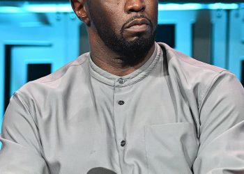 Bruce Willis odvuče se u Diddyjevo suđenje usred trećeg dana svjedočenja Cassie Ventura