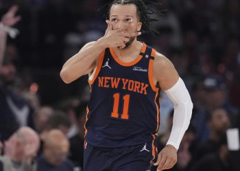 Brunton remek -djelo! New York se još uvijek vraća Boston, koji ide ispod 3-1. Minnesota pogađa kućne ratnike