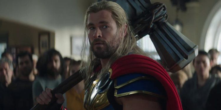Chris Hemsworth objavio je Thor Tribute Video, a sada su obožavatelji zabrinuti da lik umire u Osvetnicima: Doomsday