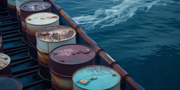 Cijena ruske nafte pala ispod 4000 rubalja, proračunski pritisak na Kremlj raste