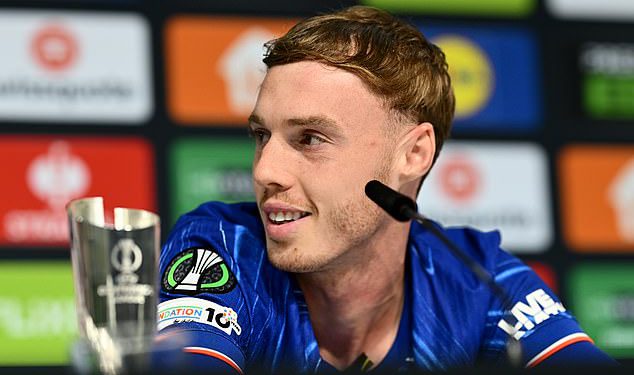 Cole Palmer ostavlja obožavatelje u šavovima s urnebesno tupim intervjuom nakon junaka u finalu konferencijske lige – ali postoji jedno pitanje koje Chelsea Star odbija odgovoriti