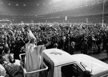 Čudesna podudarnost: Novi papa ustoličen na rođendan svetog Ivana Pavla II.