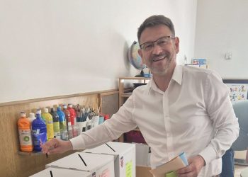 Dalibor Ninčević obavio svoju građansku dužnost: “Pozivam sve da izađu na izbore”