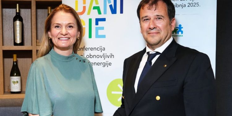 Dalmatinska energetska agencija i OIEH potpisali sporazum o suradnji za održivu budućnost