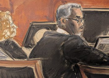 Diddy ulazi u sudnicu s rukama u džepovima dok suđenje za seksualnu trgovinu započinje odabirom porote