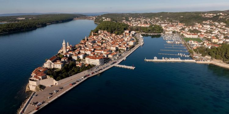 Dodijeljeno više od 14 milijuna eura za rekonstrukciju luke Rab