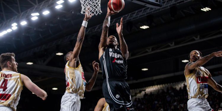 Doigravanje košarkaške košarke, Virtus Bologna-Venezia 77-75