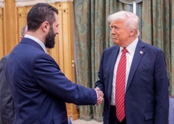 Donald Trump hvali ‘mladi, atraktivna’ bivši teroristički sirijski vođa Ahmed al-Sharaa