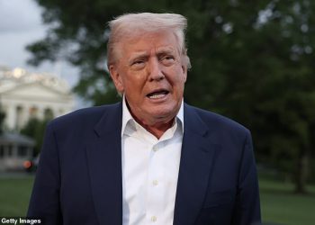 Donald Trump postavio je glavnu najavu NFL -a