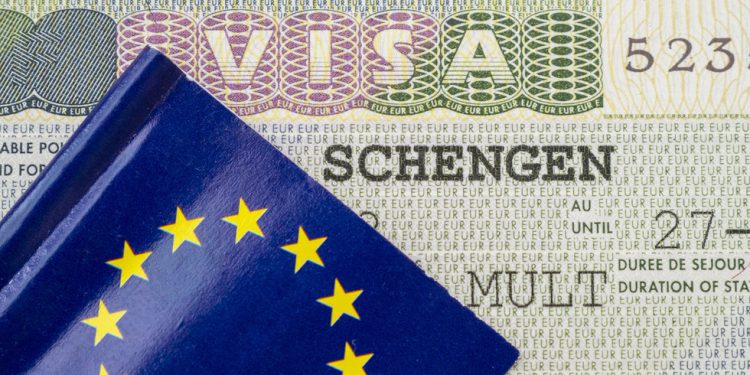 Država EU poziva na Schengensku zabranu Rusa – RT World News