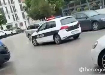 Dvije osobe privedene zbog verbalnog napada na policajca u Mostaru