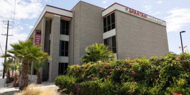 Dvije žene ozlijeđene u pucnjavi na Kalifornijskom fakultetu – RT World News