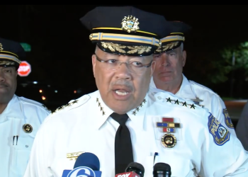 Dvoje mrtvih i devet ozlijeđenih u Masovnoj pucnjavi u Danu sjećanja u parku Fairmount u Philadelphiji