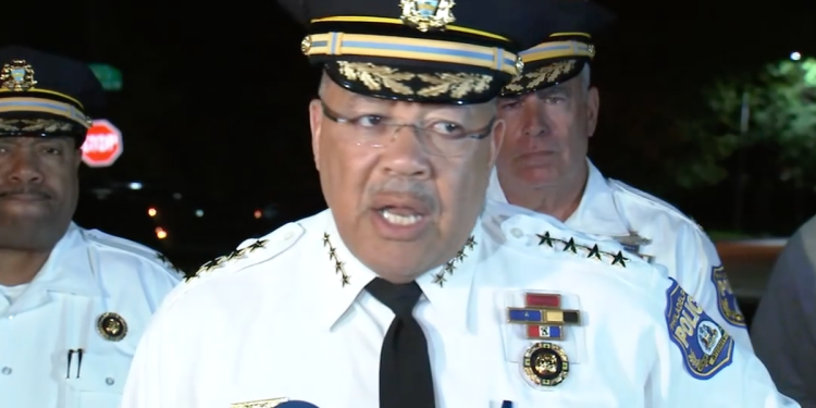 Dvoje mrtvih i devet ozlijeđenih u Masovnoj pucnjavi u Danu sjećanja u parku Fairmount u Philadelphiji