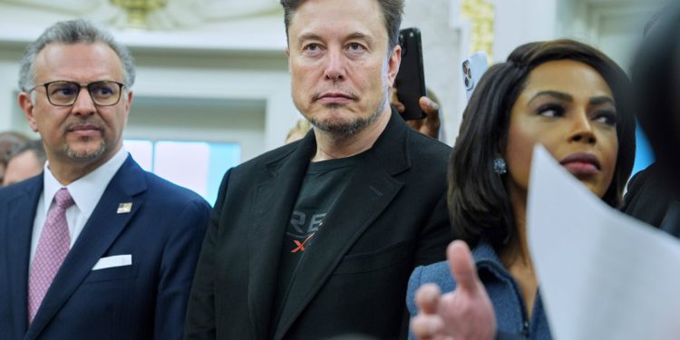 Elon Musk službeno najavljuje odstupanje od vlade