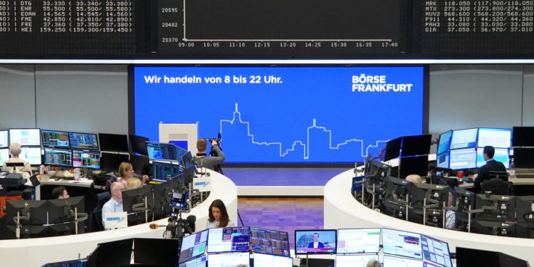 Europske burze u plusu: Stoxx 600 raste četvrti dan zaredom, Bayer predvodi dobitnike