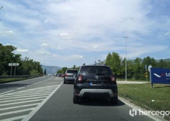 FOTO Velike gužve i kolone na ulazima u Mostar sa sjevera i juga