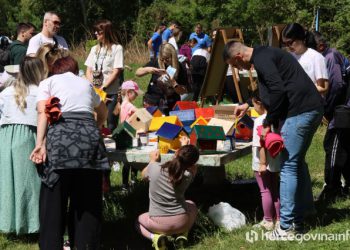 FOTO/VIDEO Brojni građani danas uživaju na Bunici u akciji ‘Ko će više’
