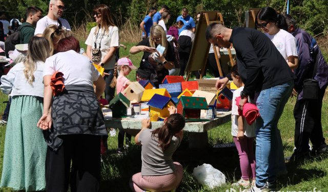 FOTO/VIDEO Brojni građani danas uživaju na Bunici u akciji ‘Ko će više’