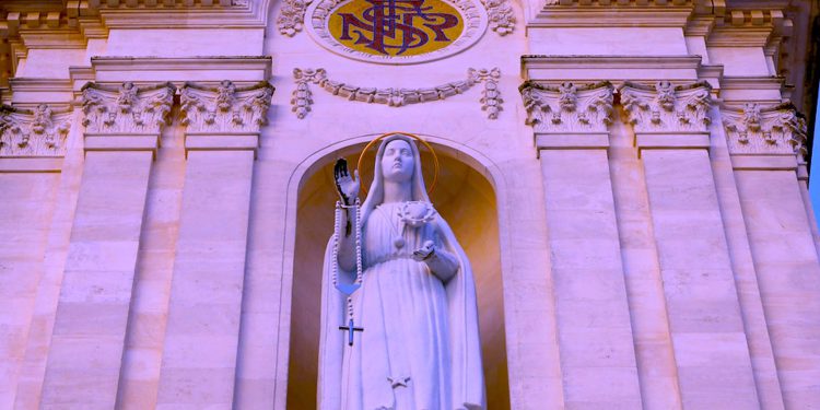 Fatima 13. svibnja: Otkrijte poruke Djevice Marije koje su promijenile svijet