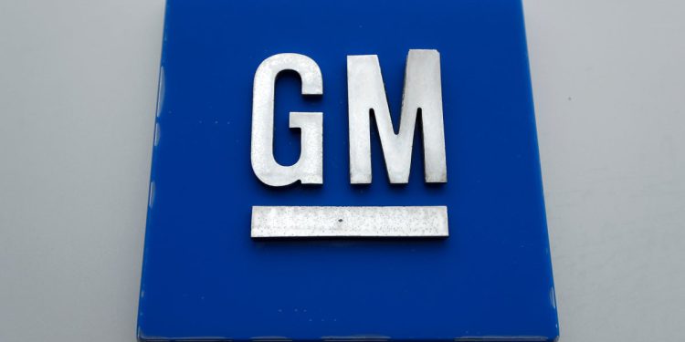 GM upozorava da će Trumpove tarife koštati proizvođača automobila dodatnih 5 milijardi dolara u 2025.