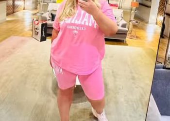 Gemma Collins izgleda elegantno dok pokazuje nevjerojatna dva kamena gubitak tjelesne težine nakon što je tvrdila da ‘spašava NHS’ uzimajući Mounjaro