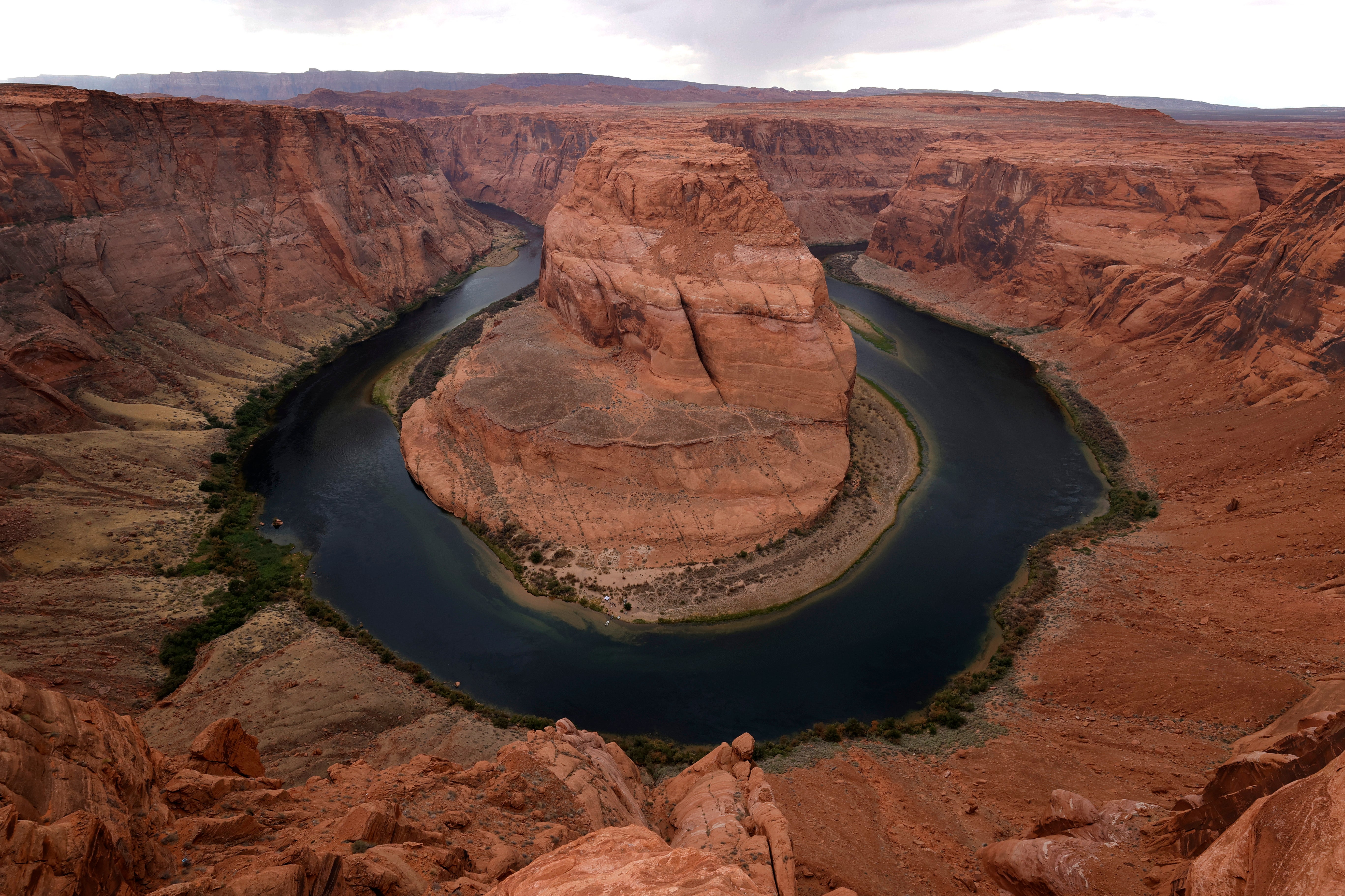 Horseshoe Bend je drevna formacija pješčenjaka u Nacionalnom parku Grand Canyon - i malo je vjerojatno da će biti jedan od parkova na bloku za sjeckanje