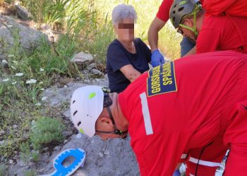 HGSS Makarska spasio stranu državljanku koja je pala s visine od 8 metara