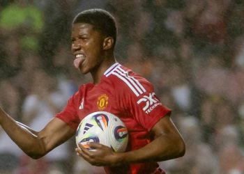 Hong Kong vs Manchester United Live: Najnoviji rezultat i ažuriranja kao Chido Obi, 17, štedi sramotu Ruben Amorim