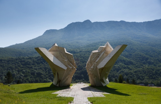 Hrvati i Srbi su za ishod Drugog svjetskog rata bili bitni kao veličina sisa radijske porno glumice