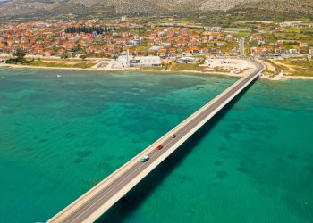 Hrvatske ceste kažnjene s gotovo 40 tisuća eura jer nisu brinule o zaštiti mora oko mosta kopno