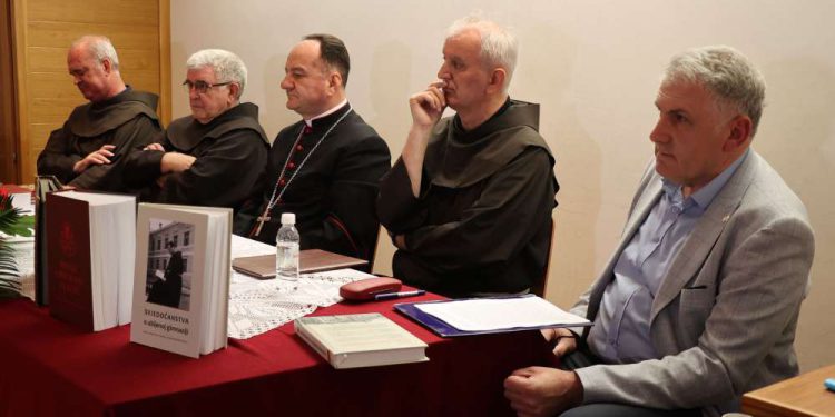 Istina kao zalog pamćenja: Knjige o stradanju franjevaca predstavljene u Mostaru