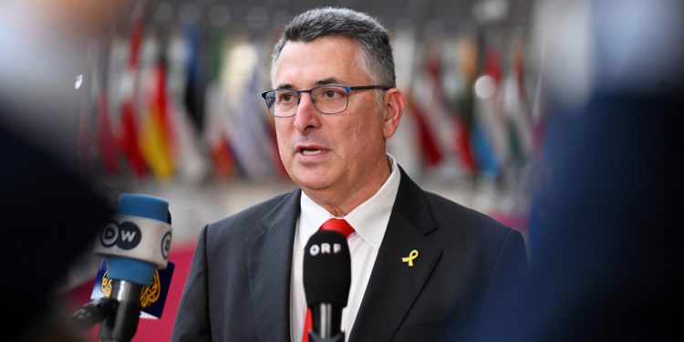 Izrael izdaje upozorenje na priznanje Palestine – RT World News