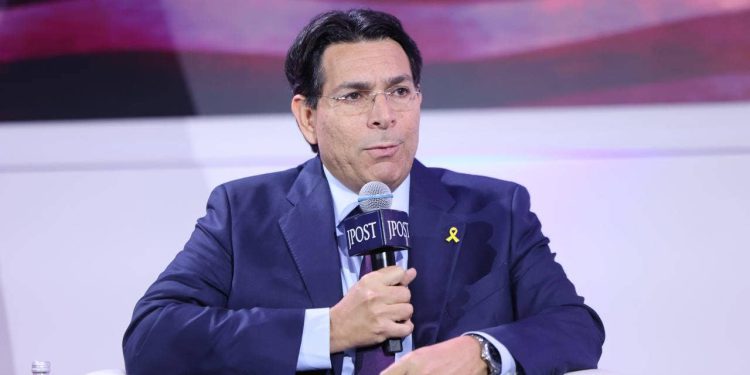 Izraelski veleposlanik zavodi se da će se rat Gaze nastaviti sve dok se svi taoci ne vrate