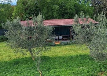 Je li kandidat za gradonačelnika Rovinja izgradio bespravni objekt dok u svom izbornom programu ističe borbu protiv bespravne gradnje?