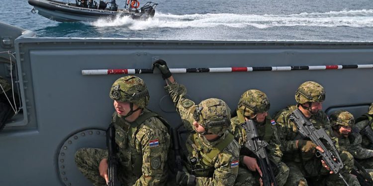 Jeste vidjeli vojnike i vojne brodove na splitskom području? Evo što su radili